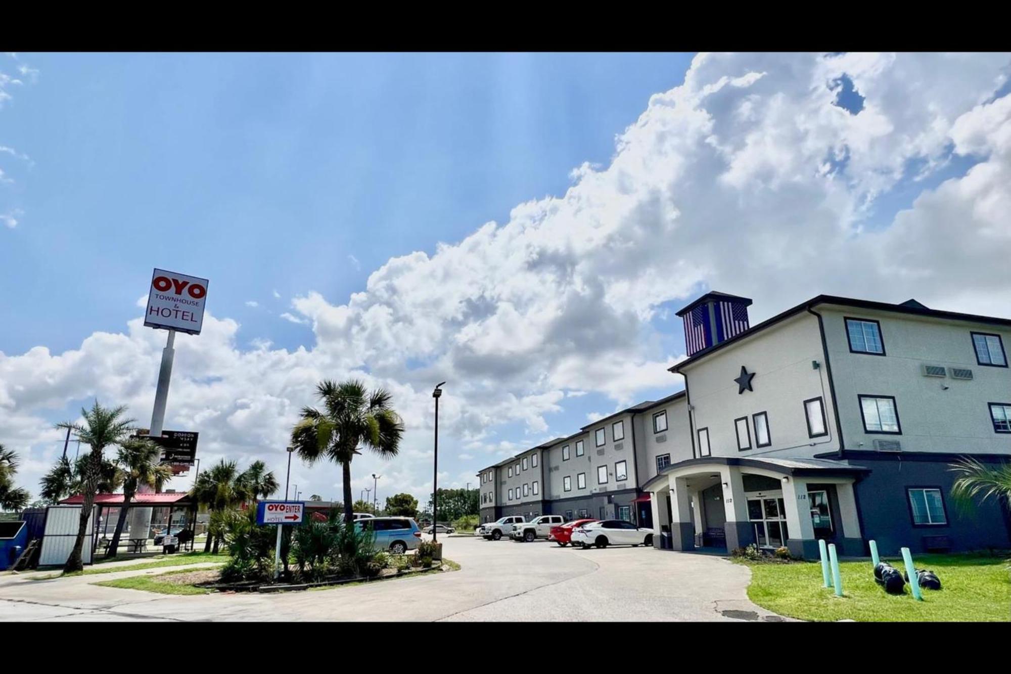 Oyo Townhouse Sulphur,La Extended Stay Exterior foto